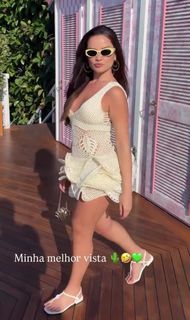 Juliette feet photo thumbnail