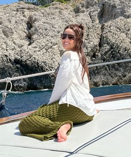 Juliette feet photo thumbnail