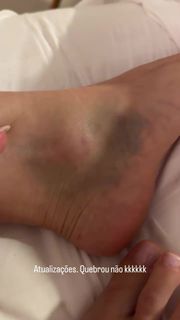 Juliette feet photo 7