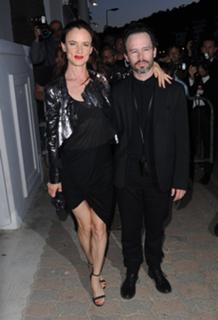 Juliette Lewis feet photo thumbnail