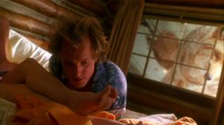 Juliette Lewis feet photo thumbnail