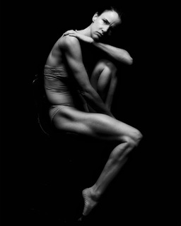 Juliette Lewis feet photo thumbnail