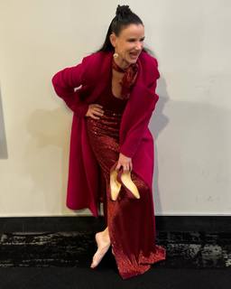 Juliette Lewis feet photo thumbnail
