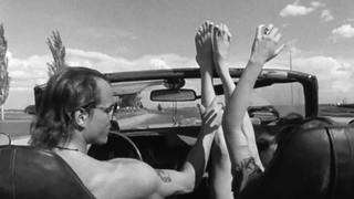 Juliette Lewis feet photo thumbnail