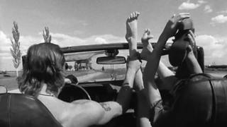 Juliette Lewis feet photo thumbnail