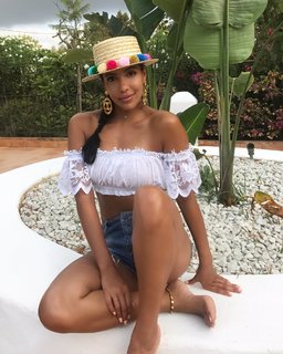 Julissa Bermudez feet photo 3