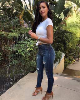 Julissa Bermudez feet photo 3