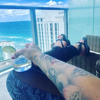 Juliya Chernetsky feet photo 1