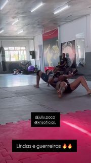 Jully Poca feet photo 7