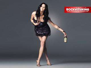 Jun Ji-hyun feet photo thumbnail