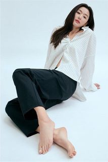 Jun Ji-hyun feet photo 15
