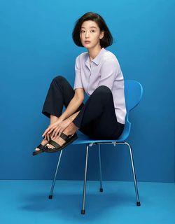 Jun Ji-hyun feet photo 14