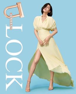 Jun Ji-hyun feet photo 10
