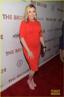 June Diane Raphael feet photo thumbnail