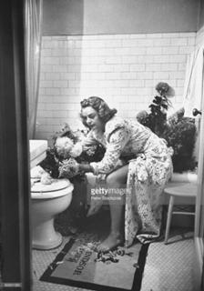 June Lockhart feet photo 1