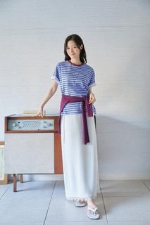Jung Chae-yeon feet photo 12