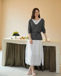 Jung Chae-yeon feet photo 10