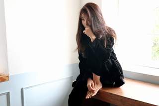 Jung Eun-ji feet photo 16