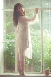 Jung Eun-ji feet photo 11
