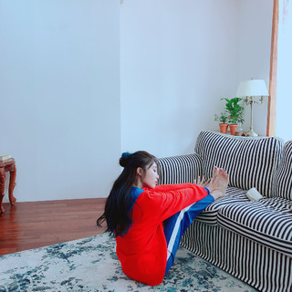 Jung Eun-ji feet photo 10