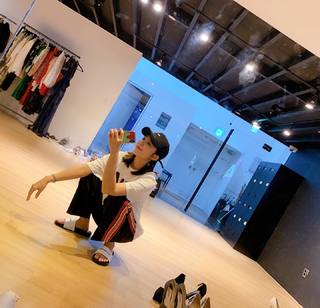 Jung Eun-ji feet photo 1