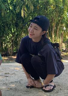 Jung Eun-ji feet photo 17