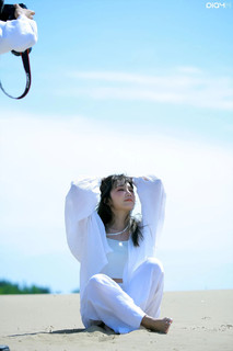 Jung Eun-ji feet photo 18