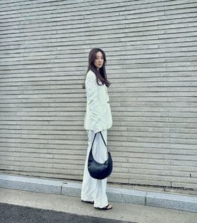 Jung Ryeo-won feet photo 18