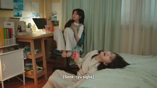 Jung So-min feet photo thumbnail
