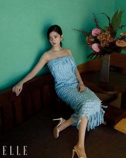 Jung So-min feet photo 11