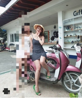 Jung-Yeon Oh feet photo thumbnail