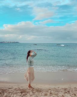 Jung-Yeon Oh feet photo thumbnail