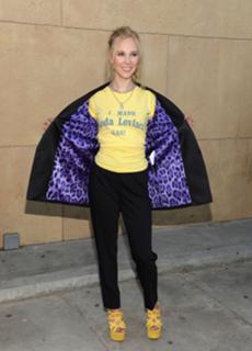 Juno Temple feet photo thumbnail