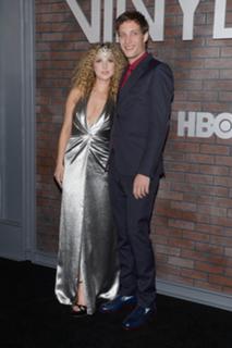 Juno Temple feet photo thumbnail