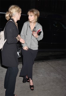 Juno Temple feet photo thumbnail