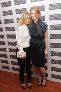 Juno Temple feet photo thumbnail