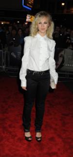 Juno Temple feet photo thumbnail