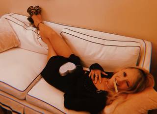 Juno Temple feet photo thumbnail