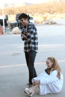 Juno Temple feet photo thumbnail