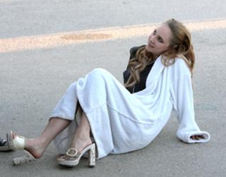Juno Temple feet photo thumbnail