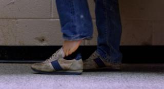 Juno Temple feet photo thumbnail