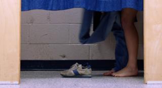 Juno Temple feet photo thumbnail