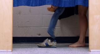 Juno Temple feet photo thumbnail
