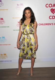 Jurnee Smollett feet photo thumbnail