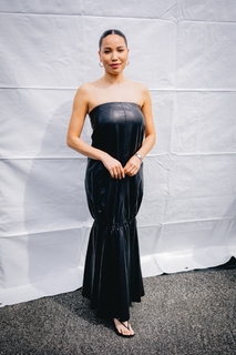 Jurnee Smollett feet photo thumbnail
