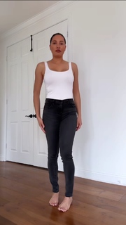 Jurnee Smollett feet photo thumbnail