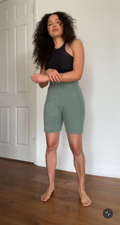 Jurnee Smollett feet photo thumbnail