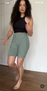 Jurnee Smollett feet photo thumbnail