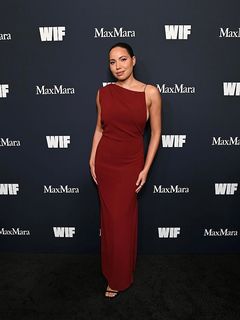 Jurnee Smollett feet photo thumbnail