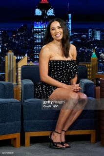 Jurnee Smollett feet photo 6